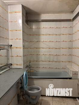 Дом 130м&sup2;, 2-этажный, участок 8 сот.  