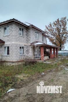 Дом 196м², 2-этажный, участок 10 сот.  