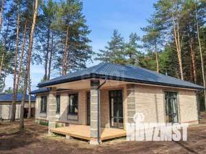 Дом 105м&sup2;, 1-этажный, участок 7 сот.  