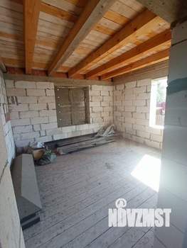 Дом 170м&sup2;, 3-этажный, участок 13 сот.  