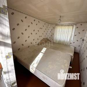 Дом 43м&sup2;, 2-этажный, участок 4 сот.  