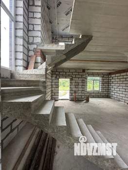 Дом 150м&sup2;, 2-этажный, участок 5 сот.  