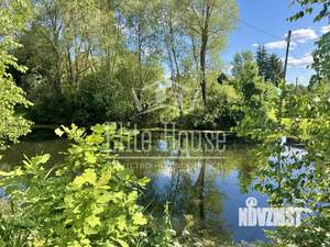 Дача 45м&sup2;, 2-этажный, участок 4 сот.  