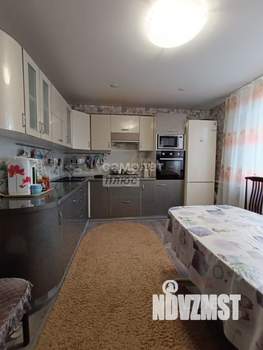 Дом 100м&sup2;, 1-этажный, участок 6 сот.  