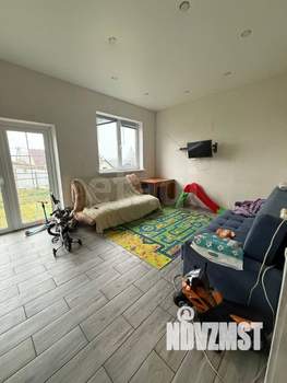 Дом 160м&sup2;, 2-этажный, участок 9 сот.  