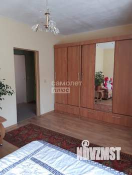 Дом 380м&sup2;, 3-этажный, участок 19 сот.  