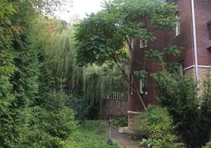 Дом 362м&sup2;, 3-этажный, участок 10 сот.  