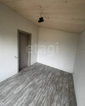 Дом 69м&sup2;, 1-этажный, участок 9 сот.  