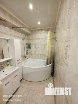 Дом 100м&sup2;, 2-этажный, участок 25 сот.  