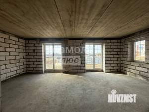 Дом 135м&sup2;, 2-этажный, участок 7 сот.  