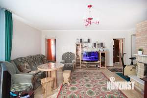 Дом 229м&sup2;, 2-этажный, участок 10 сот.  