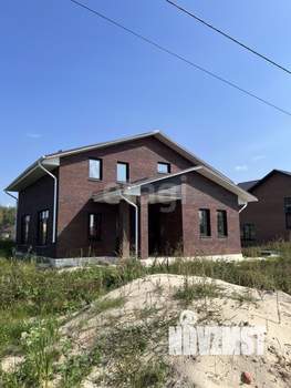 Дом 171м&sup2;, 2-этажный, участок 9 сот.  