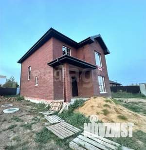 Дом 145м&sup2;, 2-этажный, участок 10 сот.  