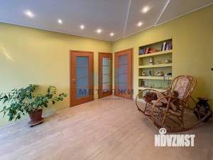 Дом 350м&sup2;, 2-этажный, участок 13 сот.  