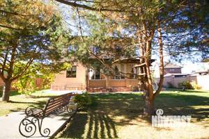 Дом 250м&sup2;, 2-этажный, участок 11 сот.  