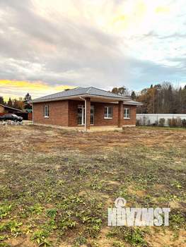 Дом 130м&sup2;, 1-этажный, участок 10 сот.  