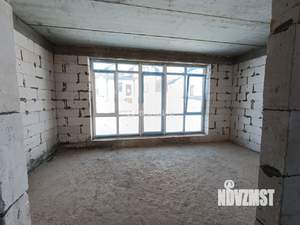 Дом 110м&sup2;, 2-этажный, участок 6 сот.  