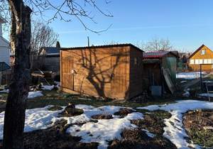 Дом 20м&sup2;, 2-этажный, участок 5 сот.  