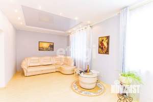 Дом 350м&sup2;, 2-этажный, участок 14 сот.  