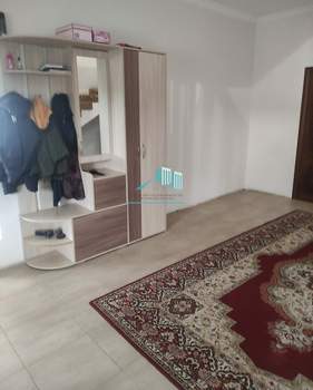 Дом 330м&sup2;, 3-этажный, участок 25 сот.  