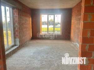 Дом 145м&sup2;, 2-этажный, участок 10 сот.  