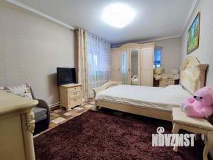 Дом 153м&sup2;, 2-этажный, участок 4 сот.  