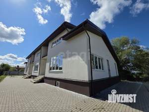 Таунхаус 270м², 3-этажный, участок 12 сот.  