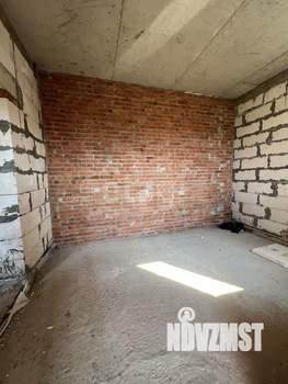 Дом 170м&sup2;, 2-этажный, участок 9 сот.  