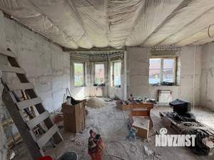 Дом 269м&sup2;, 3-этажный, участок 10 сот.  