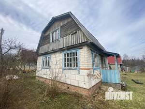 Дача 61м&sup2;, 2-этажный, участок 6 сот.  