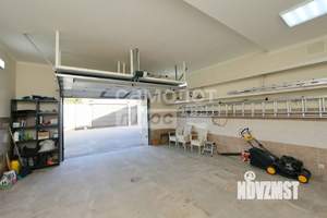 Дом 420м&sup2;, 2-этажный, участок 14 сот.  