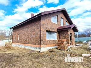 Дом 271м&sup2;, 2-этажный, участок 10 сот.  