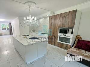 Таунхаус 222м&sup2;, 3-этажный, участок 2 сот.  