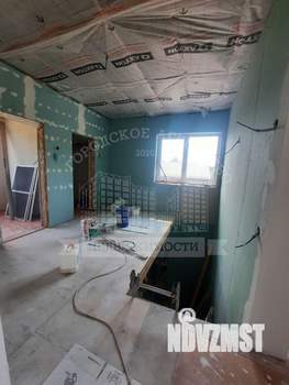 Дом 183м&sup2;, 2-этажный, участок 12 сот.  