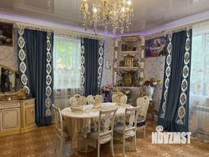 Дом 180м&sup2;, 1-этажный, участок 9 сот.  