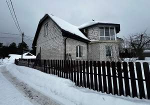 Дом 172м&sup2;, 2-этажный, участок 16 сот.  