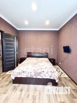 Дом 160м&sup2;, 2-этажный, участок 11 сот.  