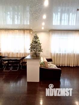 Дом 160м&sup2;, 2-этажный, участок 11 сот.  