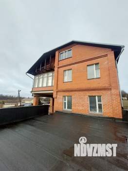 Дом 380м&sup2;, 2-этажный, участок 13 сот.  