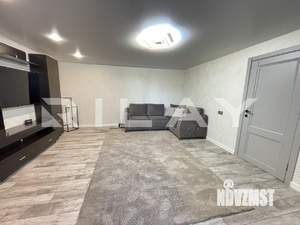 Дом 228м&sup2;, 2-этажный, участок 14 сот.  