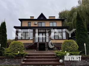 Коттедж 206м&sup2;, 2-этажный, участок 13 сот.  