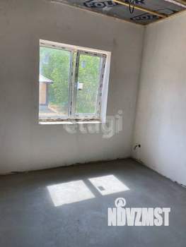 Дом 135м&sup2;, 2-этажный, участок 10 сот.  