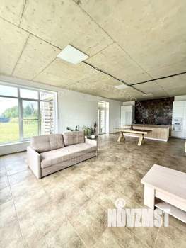 Дом 456м&sup2;, 2-этажный, участок 18 сот.  