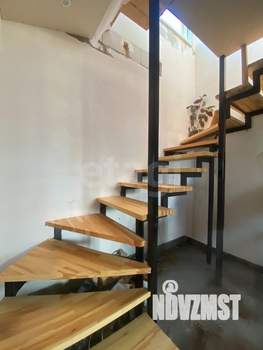 Дом 181м&sup2;, 2-этажный, участок 6 сот.  