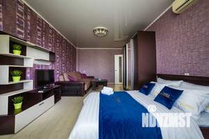 Студия квартира, посуточно, 45м2, 12/17 этаж