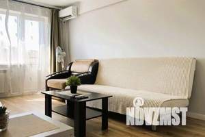 2-к квартира, посуточно, 56м2, 5/5 этаж