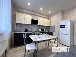 1-к квартира, посуточно, 44м2, 1/1 этаж