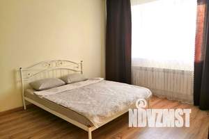1-к квартира, посуточно, 40м2, 5/9 этаж