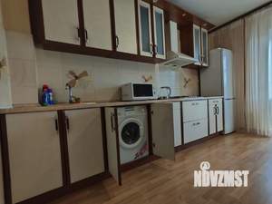 1-к квартира, посуточно, 44м2, 2/9 этаж