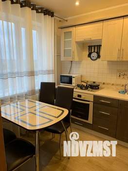 1-к квартира, посуточно, 36м2, 8/9 этаж